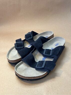 Birkenstock Men’s Black Suede Two-Buckle Arizona Sandals